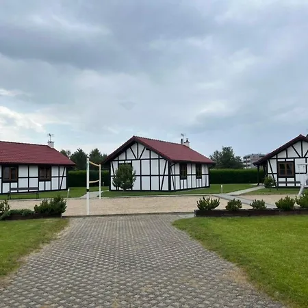 In Mit Terrasse Und Garten Holiday home Sarbinowo